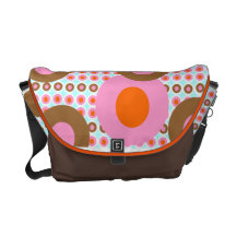 La bolsa de mensajero grande y pequeña de los luna bolsas de mensajería