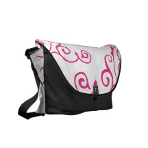 La bolsa de mensajero (magenta) de la marfil del c bolsas de mensajeria