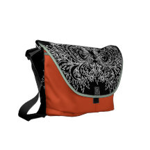 La bolsa de mensajero negra y anaranjada del model bolsa de mensajeria 