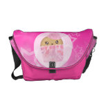 La bolsa de mensajero rosada de la magdalena bolsa messenger