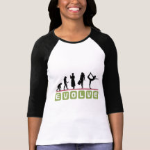 La camiseta de las mujeres divertidas de la yoga