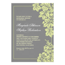 la cena gris y amarilla del ensayo del viñedo invi invitación personalizada