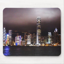 La ciudad enciende Mousepad