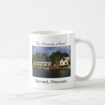La costa del motel de la orilla taza de café