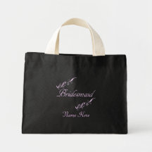 La dama de honor floral del rosa y del negro empaq bolsas