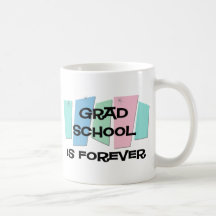 La escuela del graduado es Forever Taza