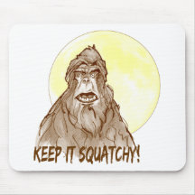 La Luna Llena LO GUARDA SQUATCHY - investigador de Tapete De Raton