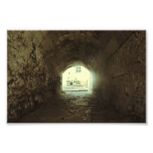 La luz en el extremo del túnel arte con fotos