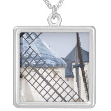 La Mancha, España. Don Quijote inclinado famoso en Joyeria Personalizada