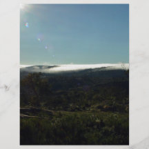 La niebla enrrolló las montañas flyer personalizado