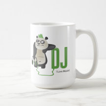 La panda de DJ ama música Tazas