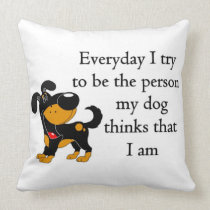 La persona mi perro piensa que soy almohadas