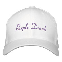 La púrpura bebió gorra bordada