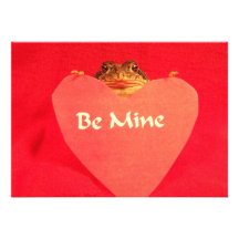 ¿La rana del sapo que lleva a cabo un corazón que  Invitaciones Personalizada