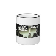 La taza de ese chica
