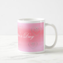 La taza de la tarjeta del día de San Valentín rosa