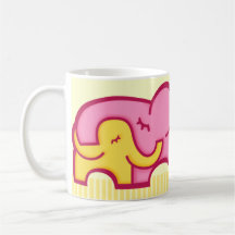 La taza más grande de los elefantes de la momia de