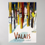 La tierra de la sol - esquís que se colocan en nie poster