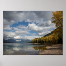 Lago McDonald, Parque Nacional Glacier Poster