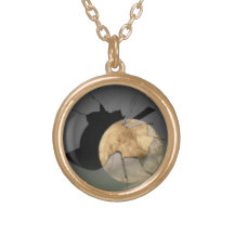 Lanzamiento para el collar de la luna