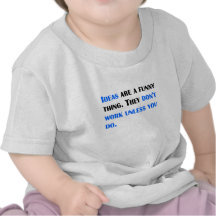 Las ideas son una cosa divertida camiseta