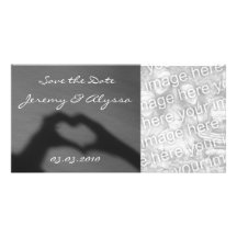 Las manos del corazón ahorran las tarjetas de la f tarjeta fotografica personalizada