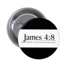 Lea el 4:8 de James de la biblia Pin