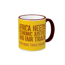 Lema del comercio justo en la taza para los activi