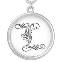 Letra gótica L collar