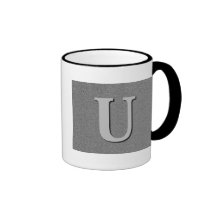 Letra U del monograma Taza