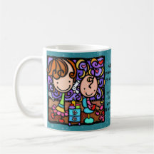 LittleGirlie juega la taza del TRULLO del estilist