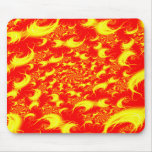 Llamaradas solares: Fractal espiral amarillo rojo Tapete De Ratón