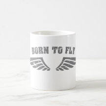 Llevado volar las alas tazas de café