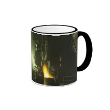Locomotoras en la casa de máquinas taza