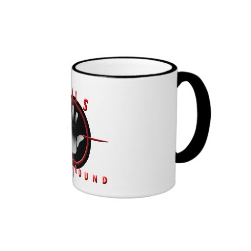 Logotipo rojo del envase de bebidas con el círculo taza de café