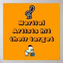 Los artistas marciales golpearon su blanco impresiones