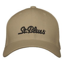 Los azules del St bordaron la gorra de béisbol
