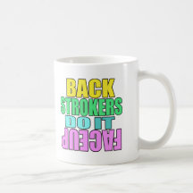 Los Backstrokers lo hacen taza cara arriba
