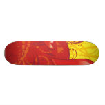 Los corazones rojos chocan tablas de patinar