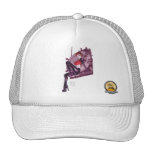 Los Hellhounds "chocan" el gorra modelo blanco del