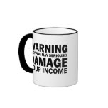 Los iguales que hacían compras dañaron la taza de  tazas