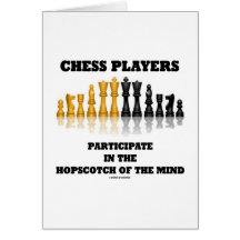 Los jugadores de ajedrez participan en el Hopscotc Tarjeton