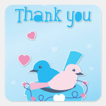 Los pájaros lindos del amor azules con le agradece colcomanias cuadradas personalizadas