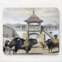 Los toros en el corral de la plaza alfombrilla de ratón