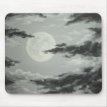 Luna Llena y cielo nocturno nublado Mousepad