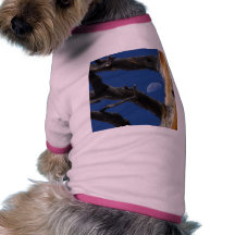 Luna vista de árbol camiseta de mascota