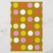 Lunares brillantes del color. Amarillo, rosado, bl Tarjeton