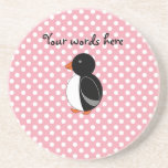 Lunares lindos del rosa del pingüino posavasos diseño