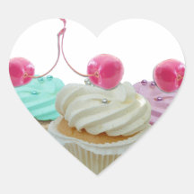 Magdalenas de la cereza pegatina de corazon personalizadas