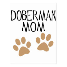 Mamá grande del Doberman de las patas Tarjetas Postales